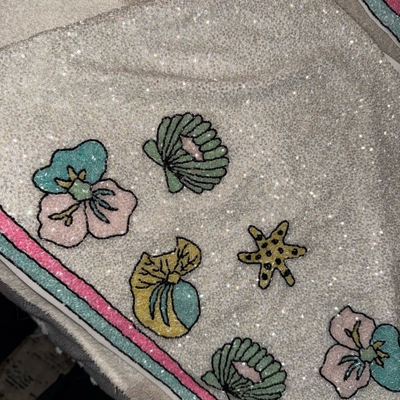 Oceanus Seashell Embroidered Two-Piece Set - Picture 5 of 11